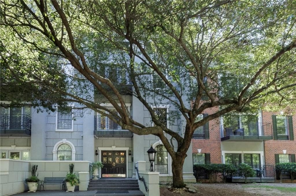3071 Lenox Road 16, Atlanta, GA 30324 — most recent listing photo