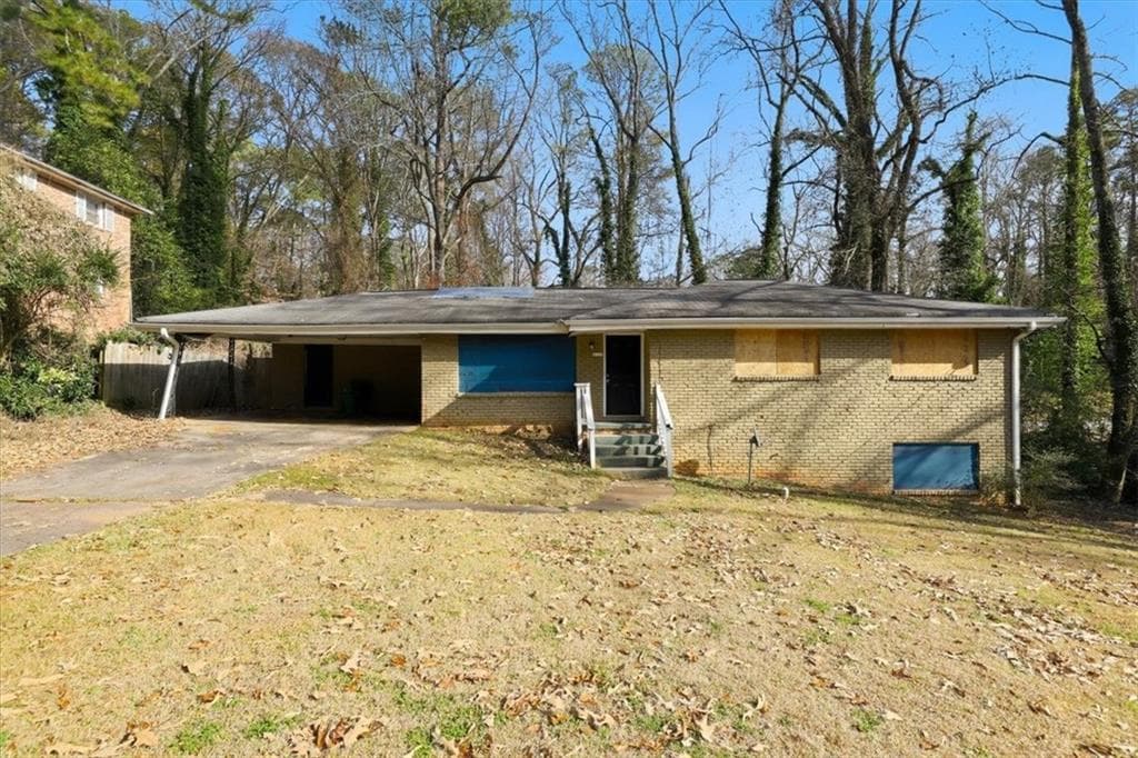 3 bedroom, 2 bathroom, 1,997 sq ft single family residence sold at 2402 DAWN Drive, Decatur, GA 30032