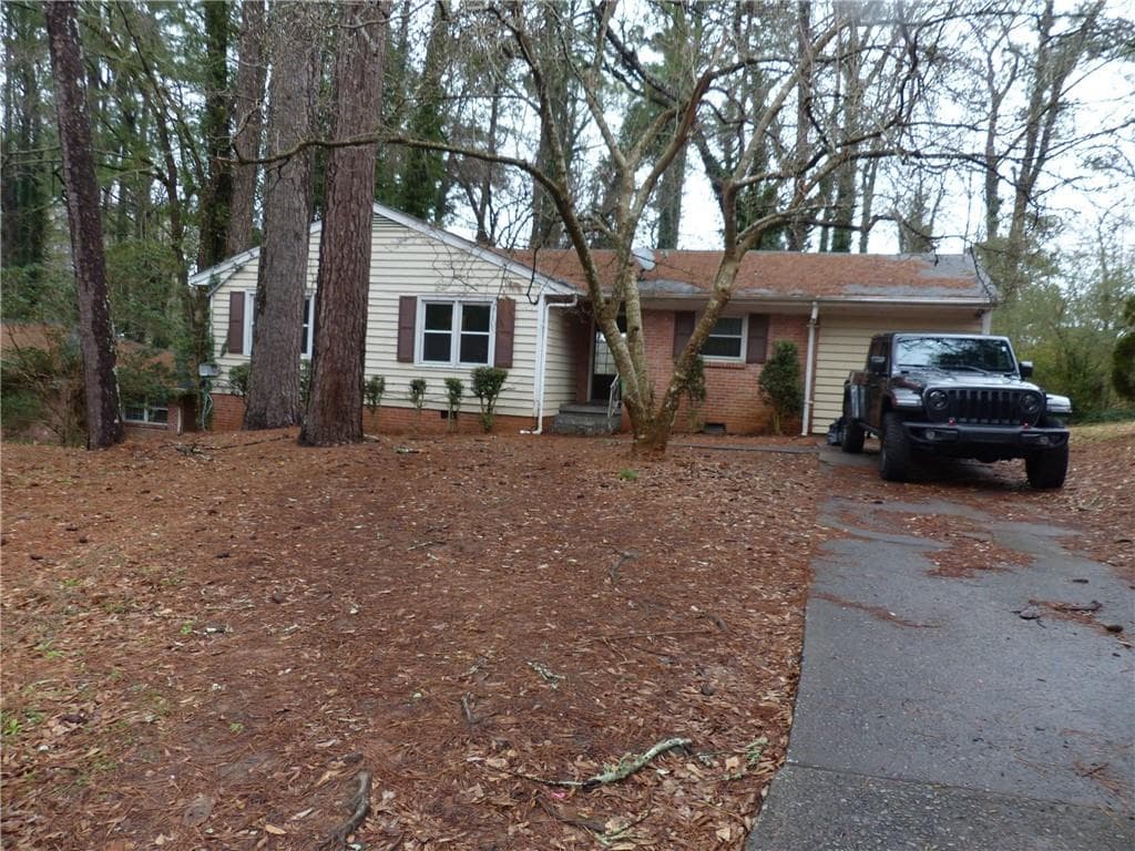 4 bedroom, 2 bathroom, 1,435 sq ft single family residence sold at 1790 Laurelwood Drive, Atlanta, GA 30311