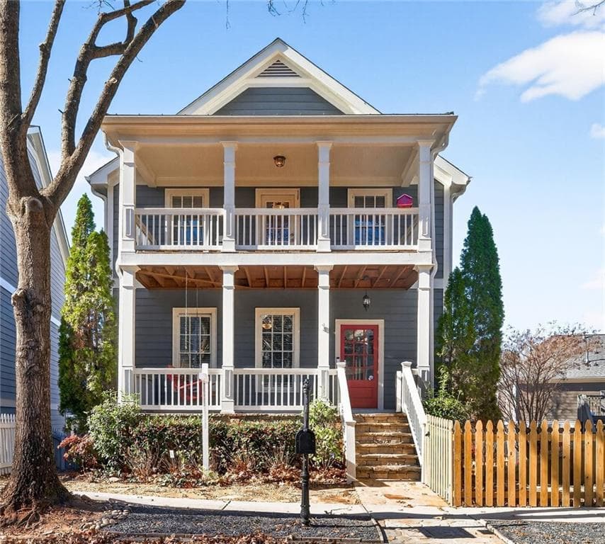 1694 Carr Circle, Atlanta, GA 30318 — most recent listing photo