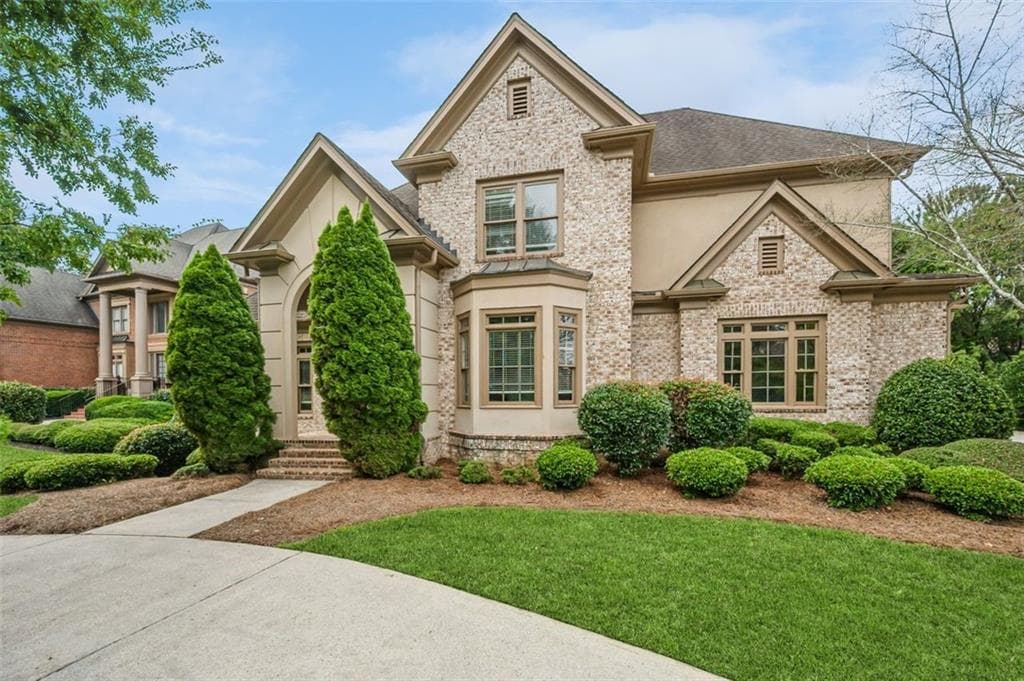 6 bedroom, 6 bathroom, 6,226 sq ft single family residence sold at 5338 BINGHURST Court, Suwanee, GA 30024