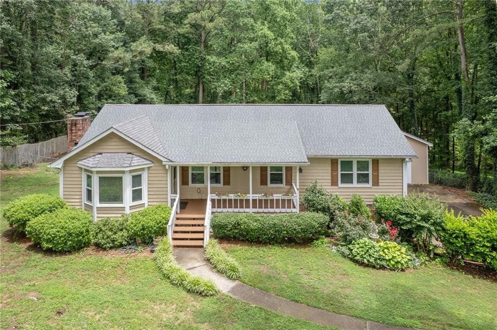 1904 Britt Drive, Snellville, GA 30078 — most recent listing photo