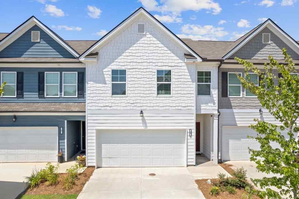 3 bedroom, 3 bathroom, 1,712 sq ft townhouse sold at 60 Huntley Trace, Hoschton, GA 30548