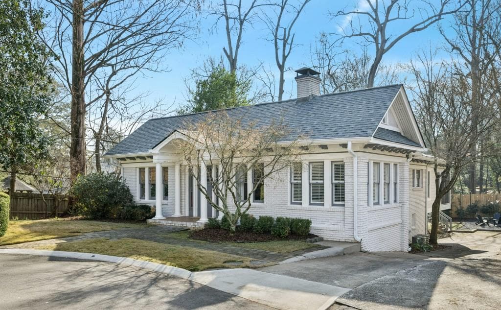 3 bedroom, 2 bathroom, 2,130 sq ft single family residence sold at 1229 Cameron Court, Atlanta, GA 30306
