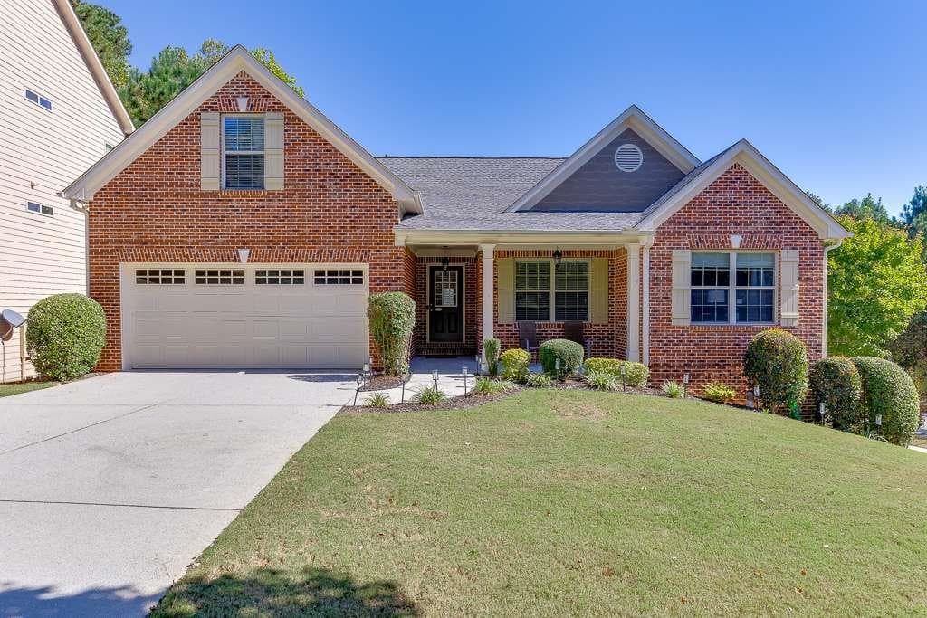 5652 Leaf Ridge Lane, Buford, GA 30518 — most recent listing photo