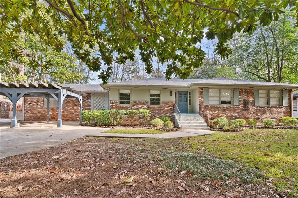 4 bedroom, 2 bathroom, 2,300 sq ft single family residence sold at 2347 Clairmont Road, Atlanta, GA 30329