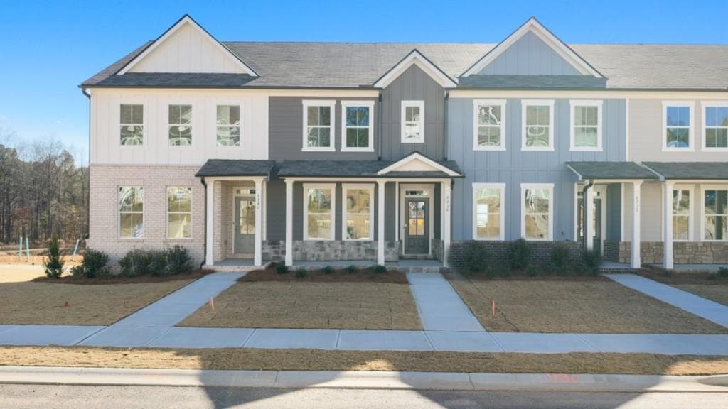 6736 Leigh Street, Flowery Branch, GA 30542 — most recent listing photo