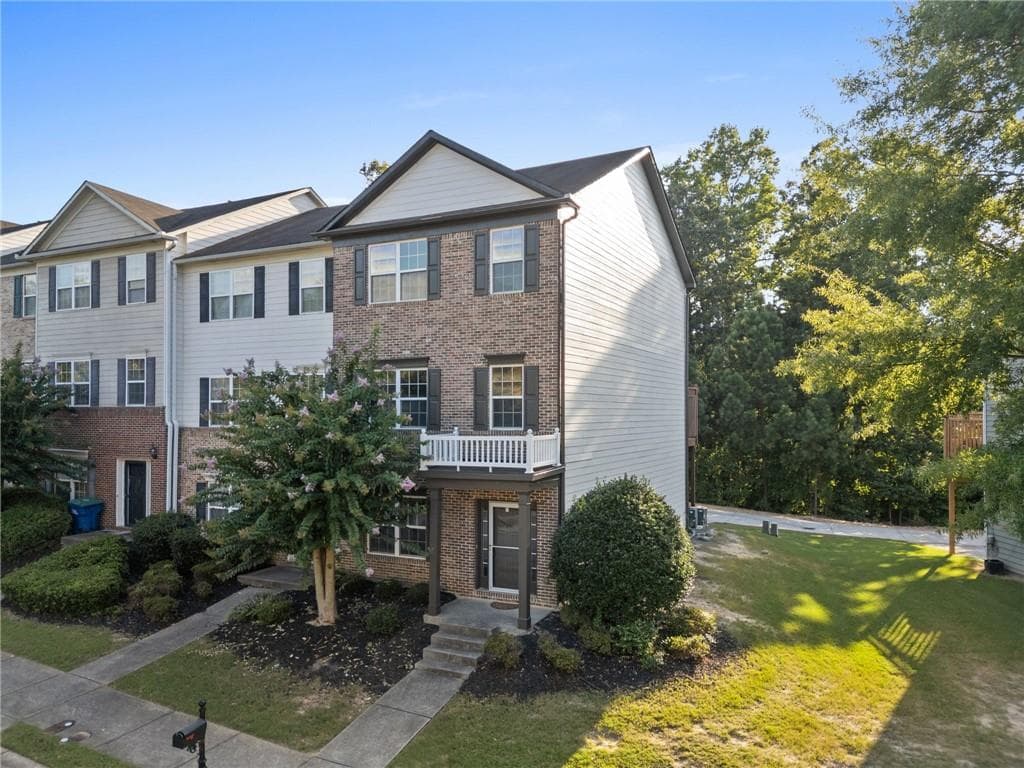 5600 Cascade Run SW, South Fulton, GA 30336 — most recent listing photo