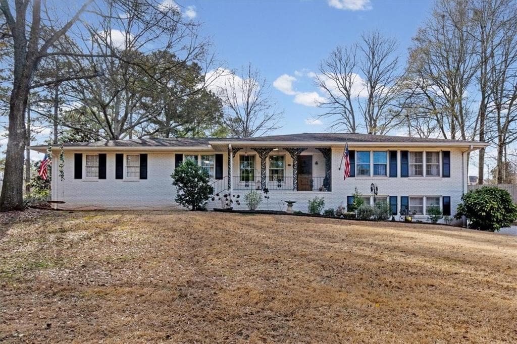 3 bedroom, 3 bathroom, 1,597 sq ft single family residence sold at 720 Chanson Drive, Marietta, GA 30064