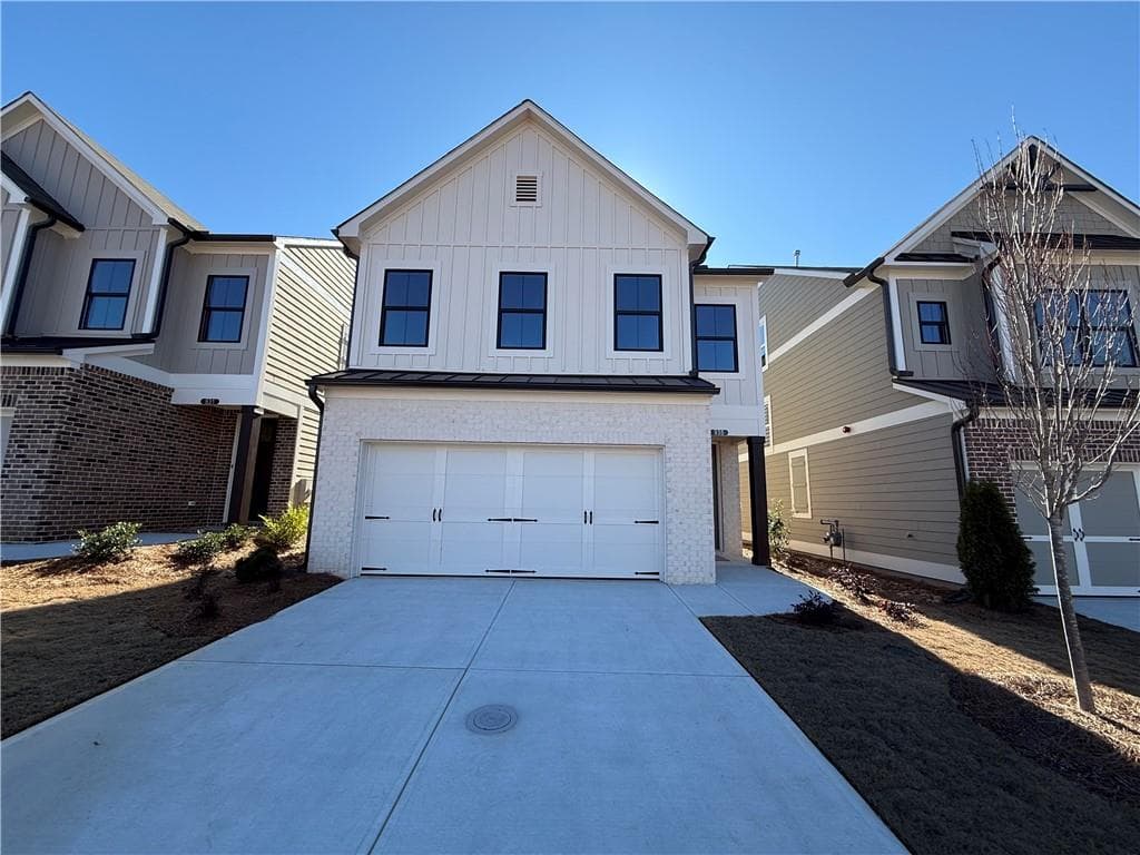 935 Crestmanor Drive, Marietta, GA 30008 — most recent listing photo