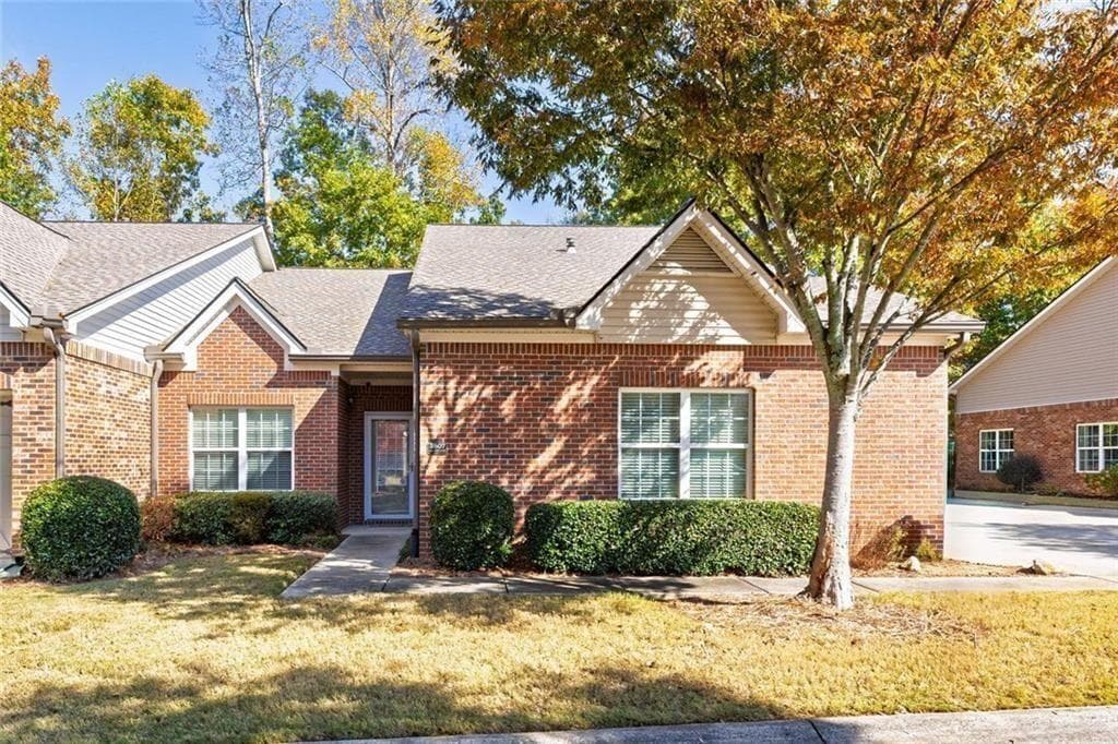 2 bedroom, 2 bathroom, 1,737 sq ft condominium sold at 3807 Abbott Lane 15, Powder Springs, GA 30127