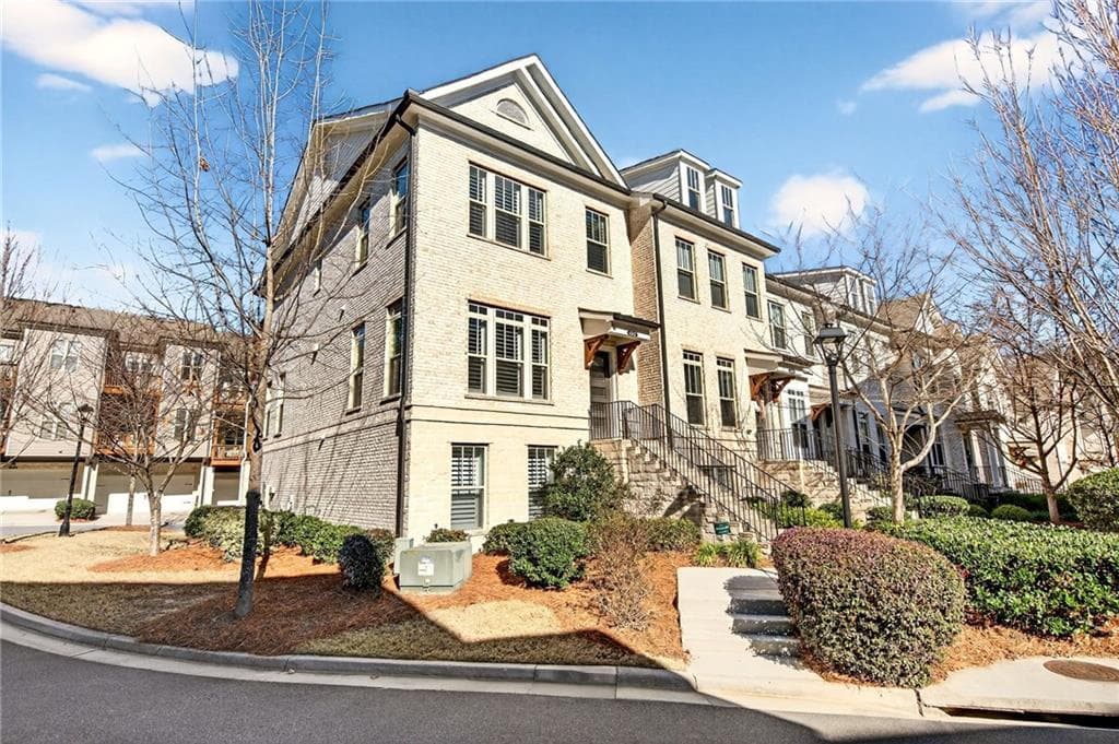 4342 Parkside Place, Atlanta, GA 30342 — most recent listing photo