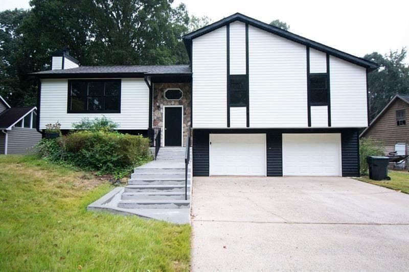 3 bedroom, 3 bathroom, 1,783 sq ft single family residence sold at 2389 JACK CREEK Road, Marietta, GA 30008