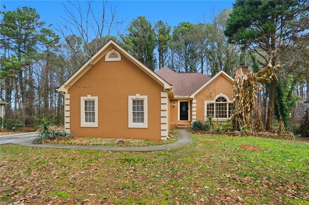 889 Lakeview Road, Grayson, GA 30017 — most recent listing photo