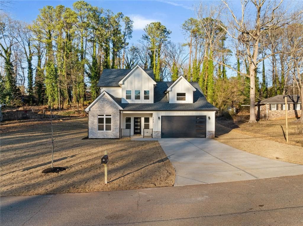 3 bedroom, 3 bathroom, 2,094 sq ft single family residence sold at 123 Huston Drive, Lawrenceville, GA 30044