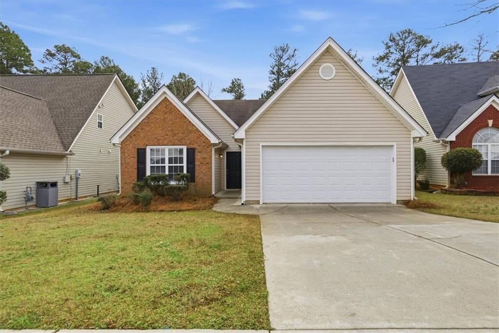 3 bedroom, 2 bathroom, 1,765 sq ft single family residence sold at 2720 Kentshire Way, Lawrenceville, GA 30044
