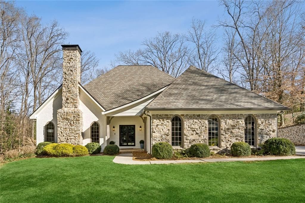 5 bedroom, 6 bathroom, 5,273 sq ft single family residence sold at 4575 Jett Road, Atlanta, GA 30327