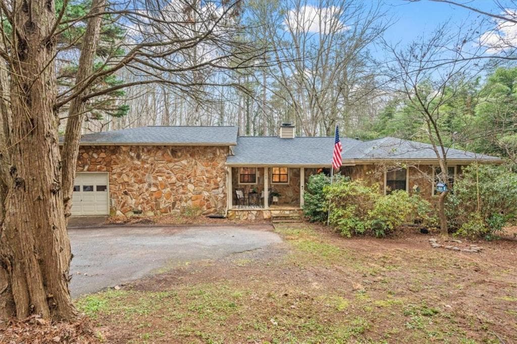 260 E Memorial Drive, Dallas, GA 30132 — most recent listing photo