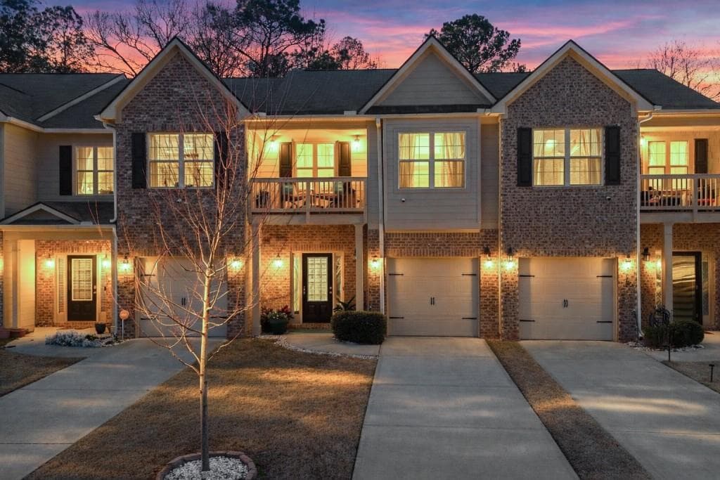2561 Castellan Drive, Atlanta, GA 30316 — most recent listing photo