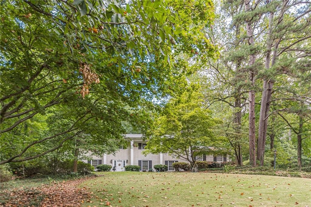4 bedroom, 4 bathroom, 3,923 sq ft single family residence sold at 2985 Duke Of Gloucester, Atlanta, GA 30344