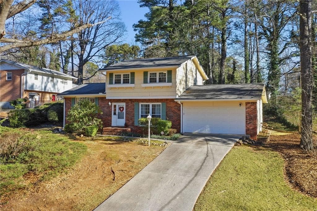 3 bedroom, 3 bathroom, 1,575 sq ft single family residence sold at 1437 Shadowbrook Drive, Marietta, GA 30062