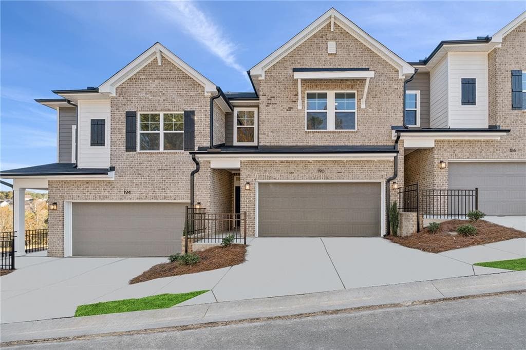 3 bedroom, 3 bathroom, 1,919 sq ft townhouse sold at 190 Redbud Road, Canton, GA 30114