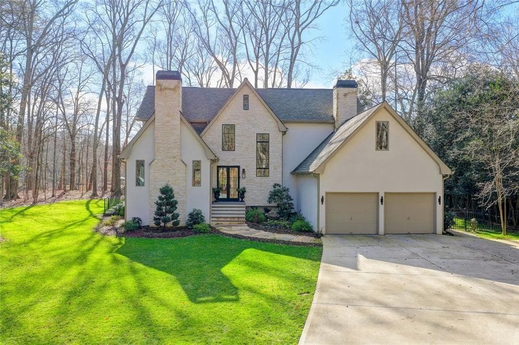 1789 Riverside Road, Roswell, GA 30076 — most recent listing photo