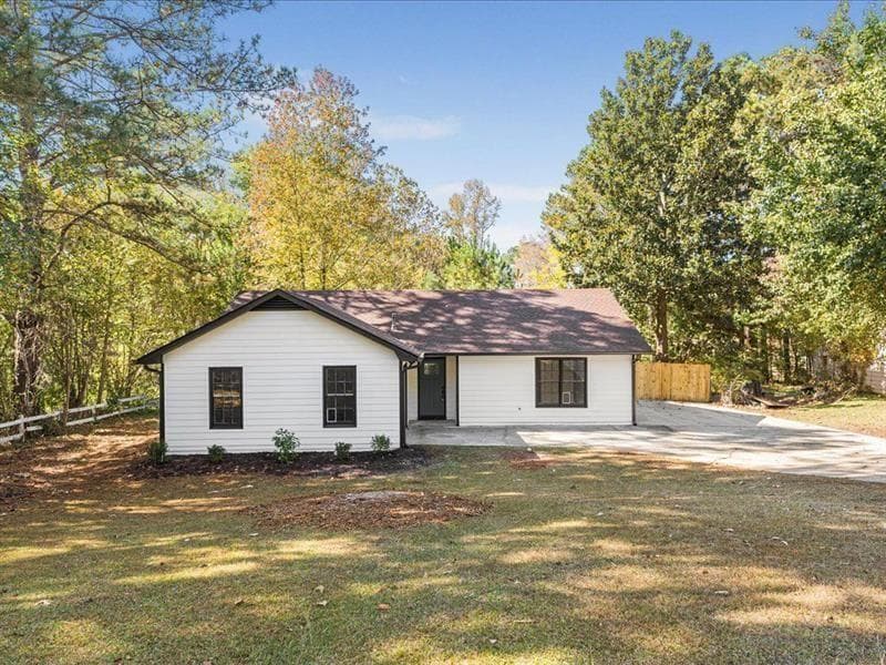 7417 Fernwood Drive, Riverdale, GA 30296 — most recent listing photo