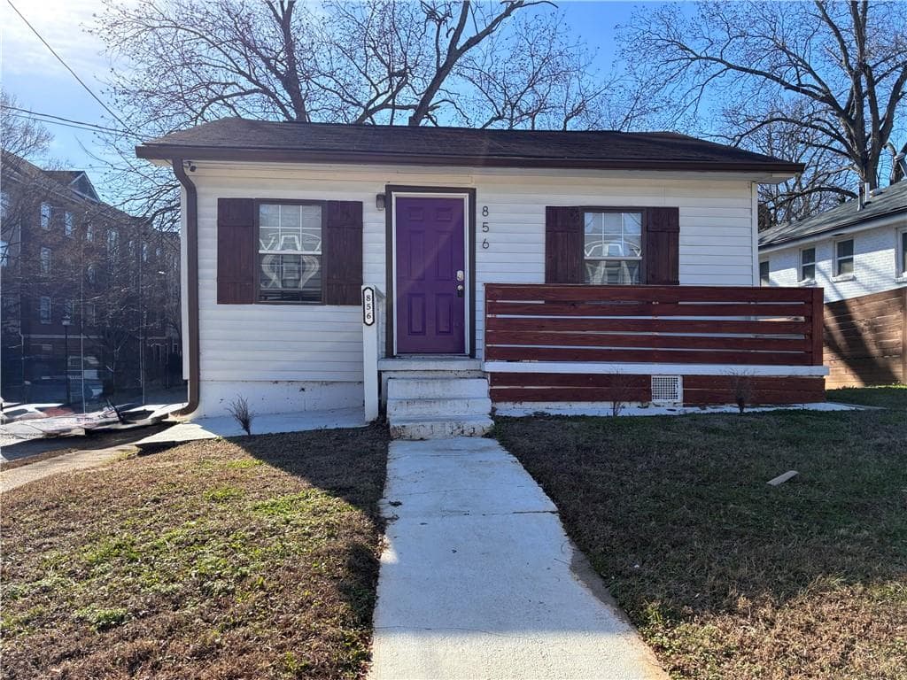 6 bedroom, 2 bathroom, 1,344 sq ft single family residence sold at 856 Beckwith Street, Atlanta, GA 30314