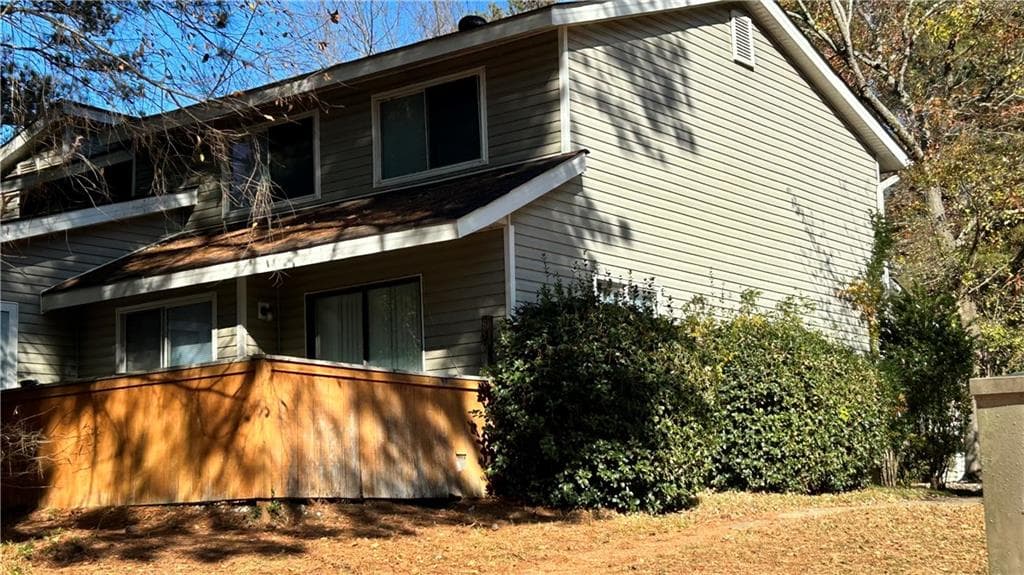 8560 Creekwood Way, Jonesboro, GA 30238 — most recent listing photo