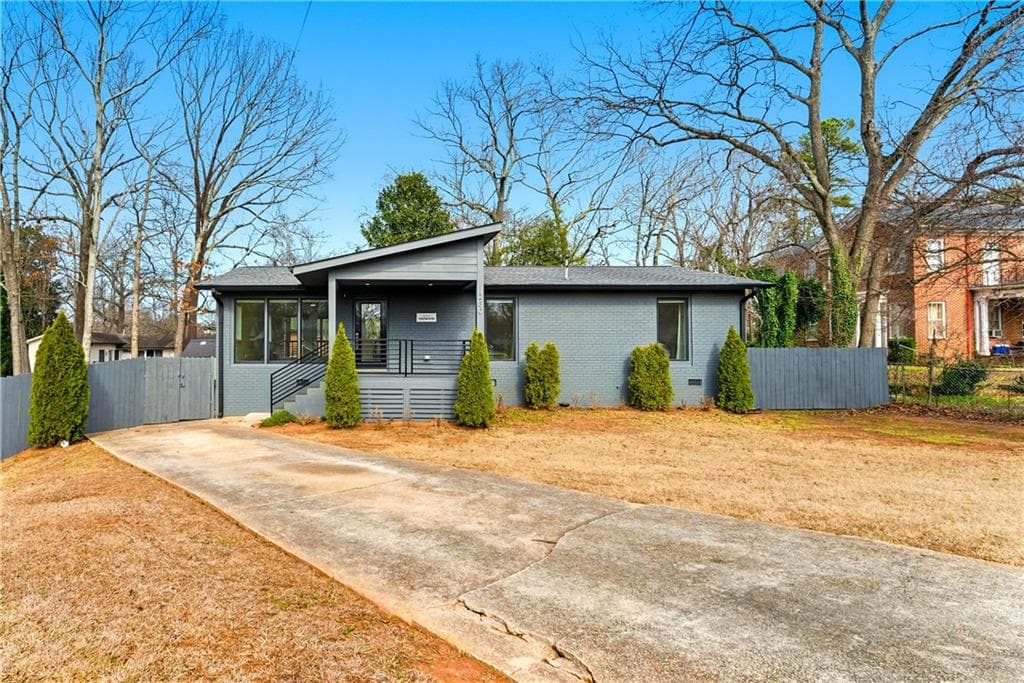 3 bedroom, 2 bathroom, 1,300 sq ft single family residence sold at 280 Martha Avenue, Atlanta, GA 30317