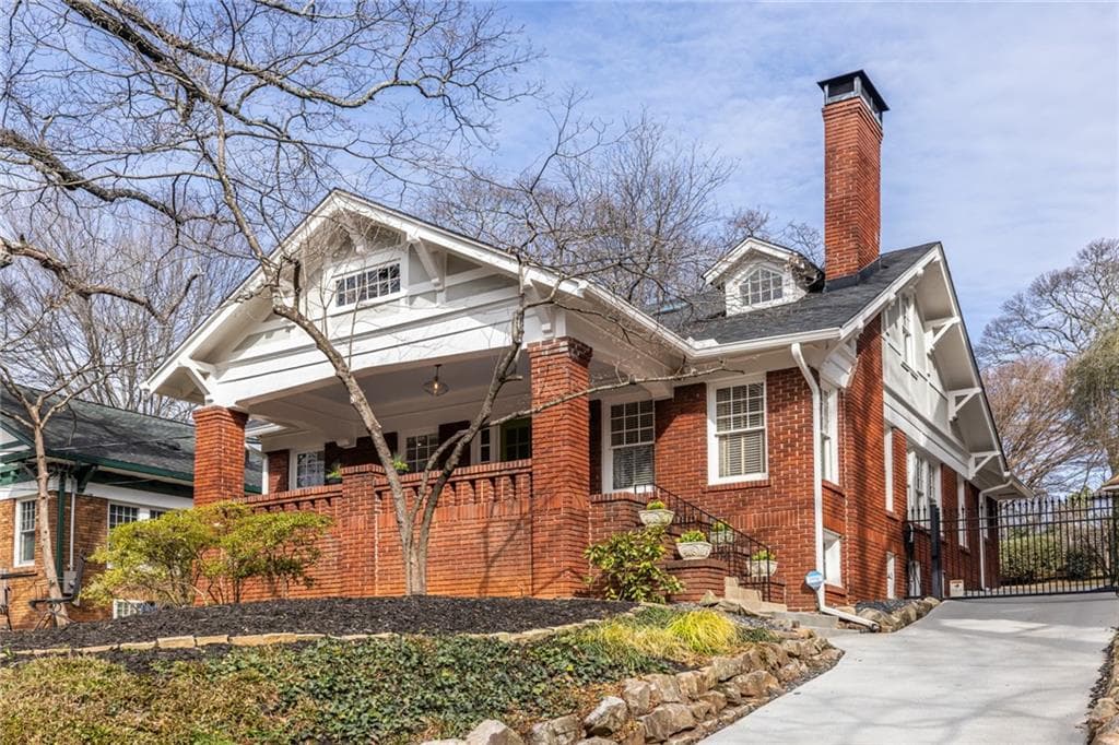 4 bedroom, 4 bathroom, 2,414 sq ft single family residence sold at 533 Linwood Avenue, Atlanta, GA 30306