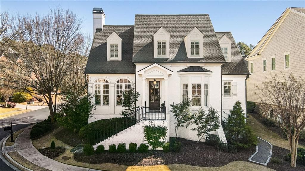 5 bedroom, 5 bathroom, 4,237 sq ft single family residence sold at 5213 Creek Walk Circle, Peachtree Corners, GA 30092