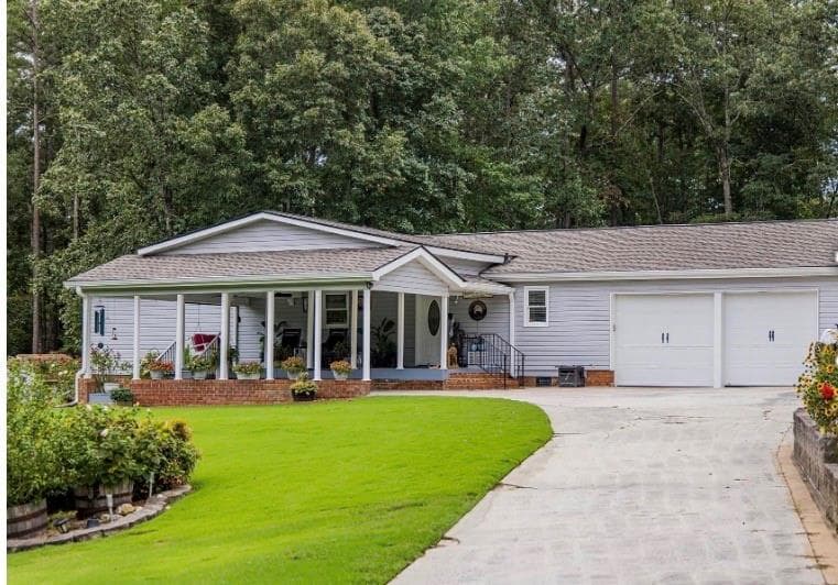 38 Lakeview Drive, Lindale, GA 30147 — most recent listing photo