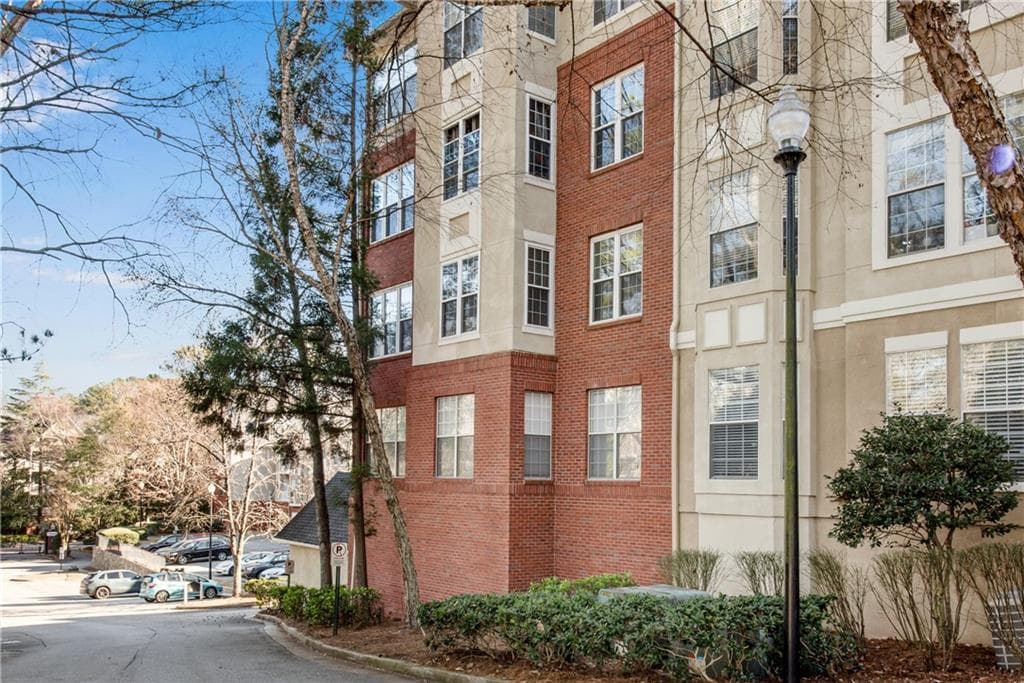 3202 Westchester Ridge, Atlanta, GA 30329 — most recent listing photo