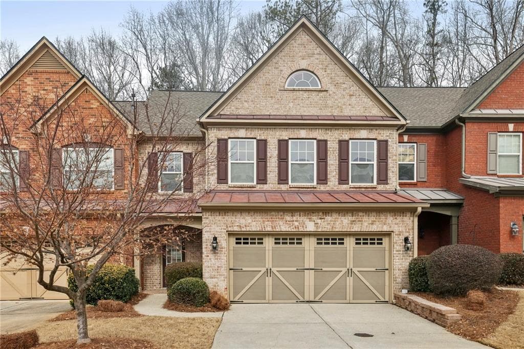4 bedroom, 4 bathroom, 2,266 sq ft townhouse sold at 305 Snowgoose Court, Alpharetta, GA 30022