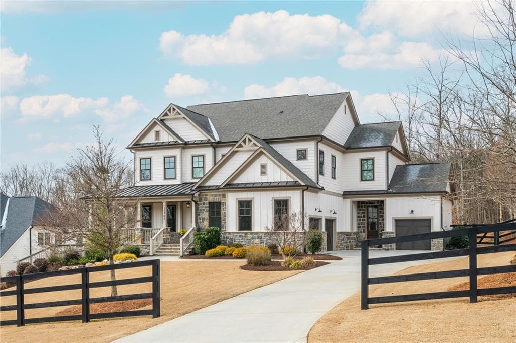 6 bedroom, 6 bathroom, 5,400 sq ft single family residence sold at 15765 Burdette Court, Milton, GA 30004
