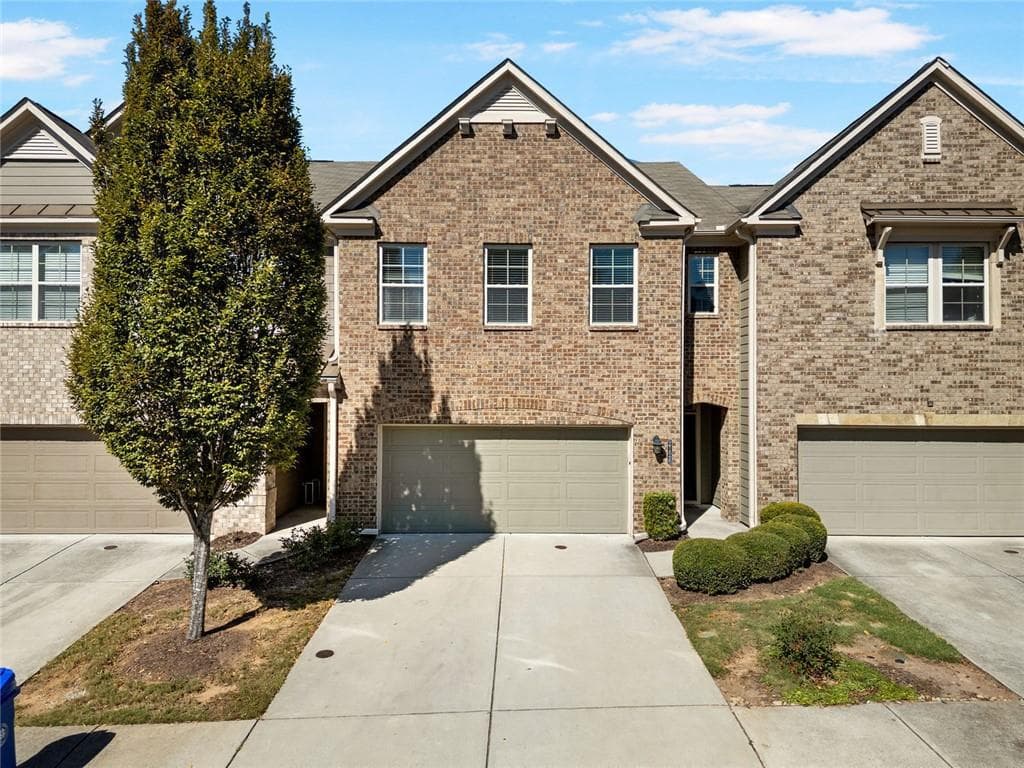 2126 Knoll Place, Atlanta, GA 30329 — most recent listing photo