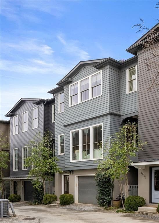 4 bedroom, 4 bathroom, 2,070 sq ft townhouse sold at 2060 Telfair Circle, Atlanta, GA 30324