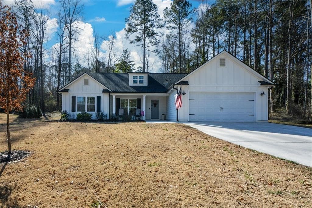 42 Pine Hill Street, Newnan, GA 30263 — most recent listing photo