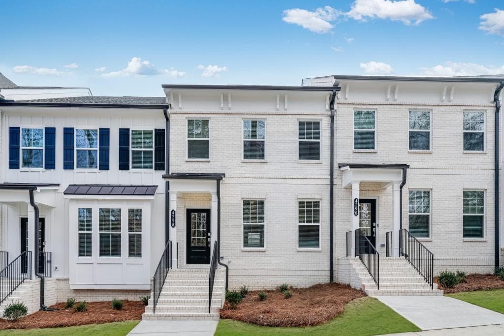 4296 Robert Alley, Doraville, GA 30360 — most recent listing photo