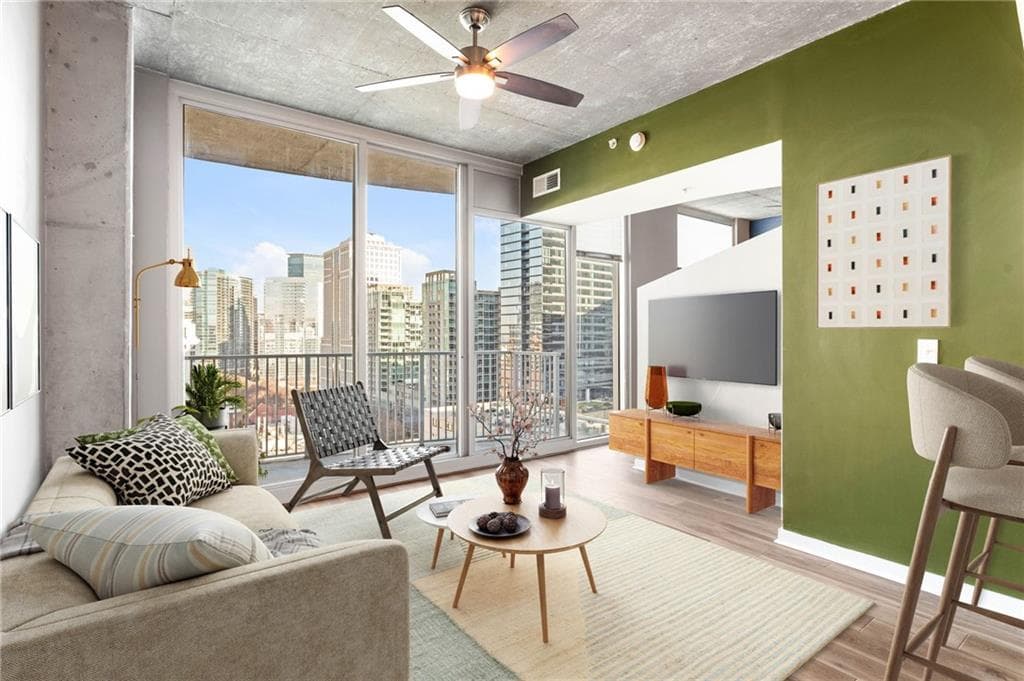 1 bedroom, 1 bathroom, 701 sq ft condominium sold at 860 Peachtree Street 1415, Atlanta, GA 30308