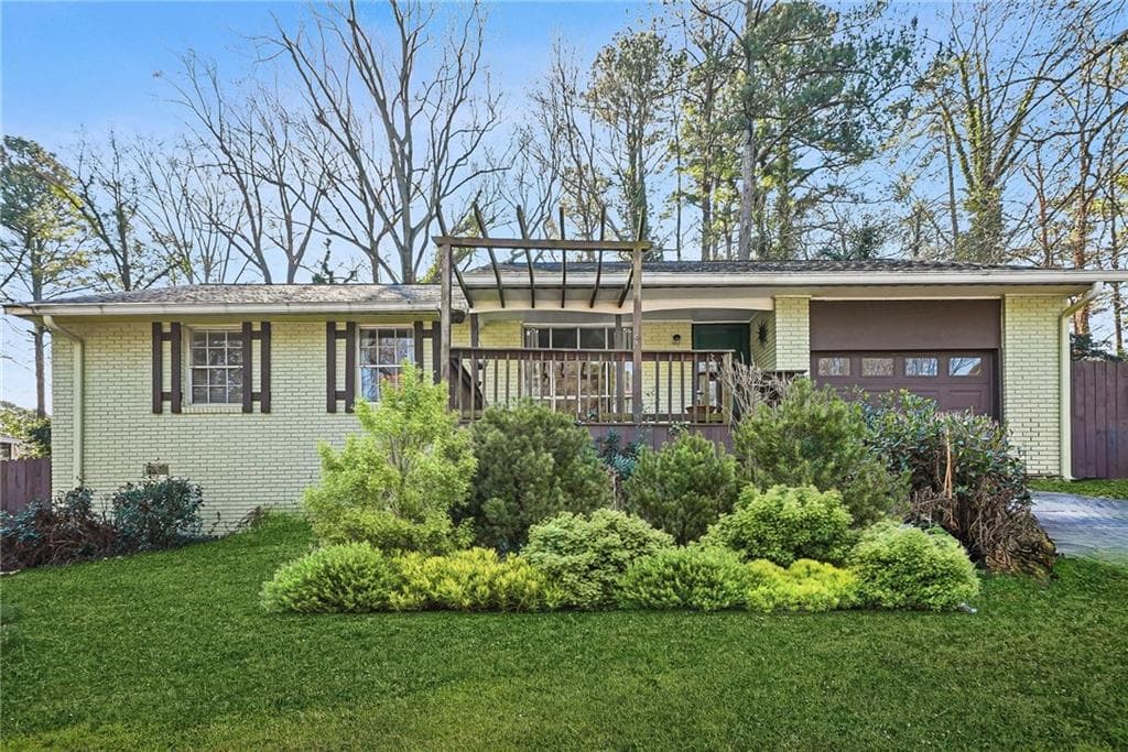 3 bedroom, 2 bathroom, 1,241 sq ft single family residence sold at 3291 Shady Oak Drive, Atlanta, GA 30340