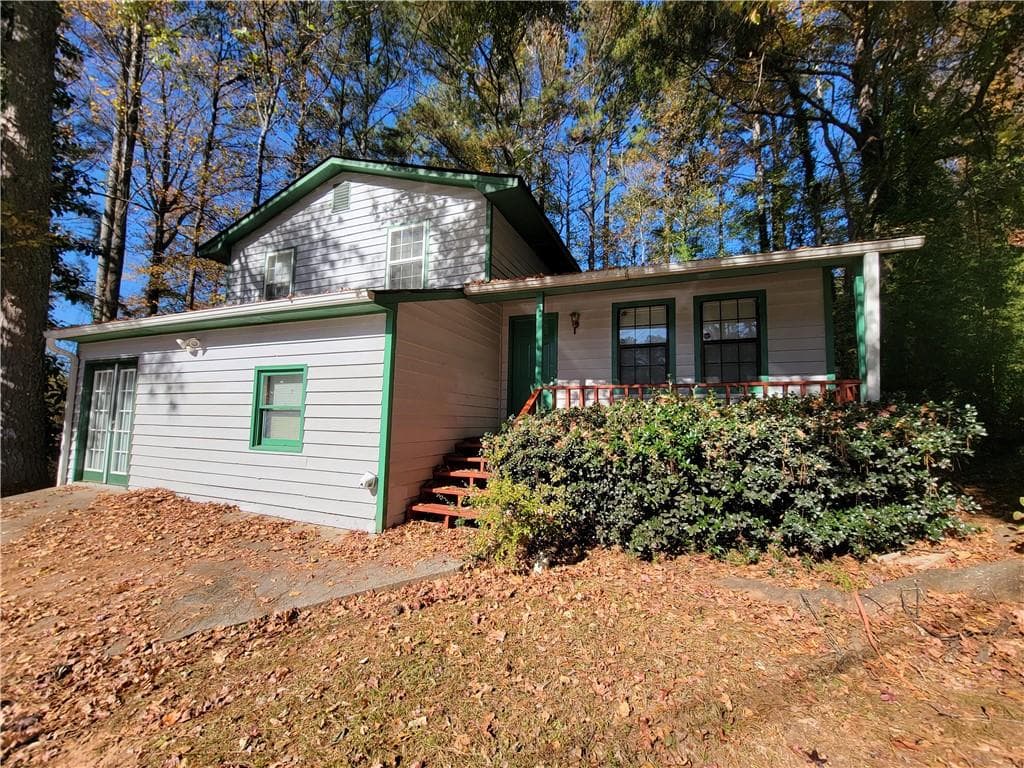 5435 Brandon Court, Stone Mountain, GA 30088 — most recent listing photo