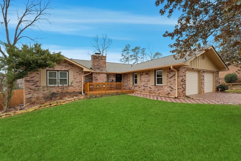 690 Trailwood Drive, Riverdale, GA 30274 — most recent listing photo