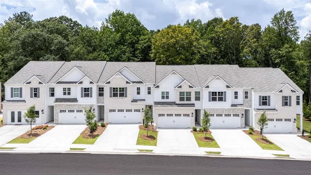 3 bedroom, 3 bathroom, 1,894 sq ft townhouse sold at 3081 Yellowhammer Drive, Marietta, GA 30064