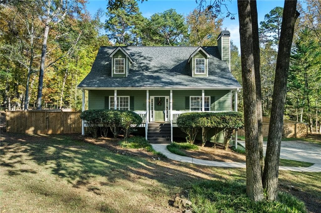 4230 Jonathan Lane, Cumming, GA 30040 — most recent listing photo