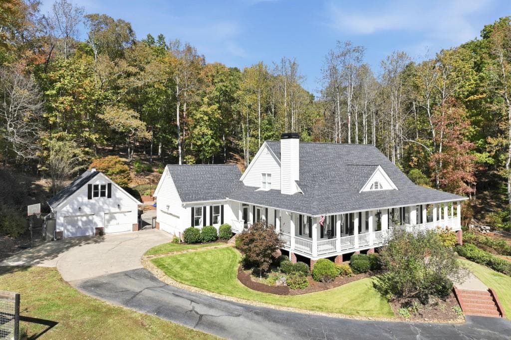5 bedroom, 5 bathroom, 5,617 sq ft single family residence sold at 4779 Shirley Road, Gainesville, GA 30506