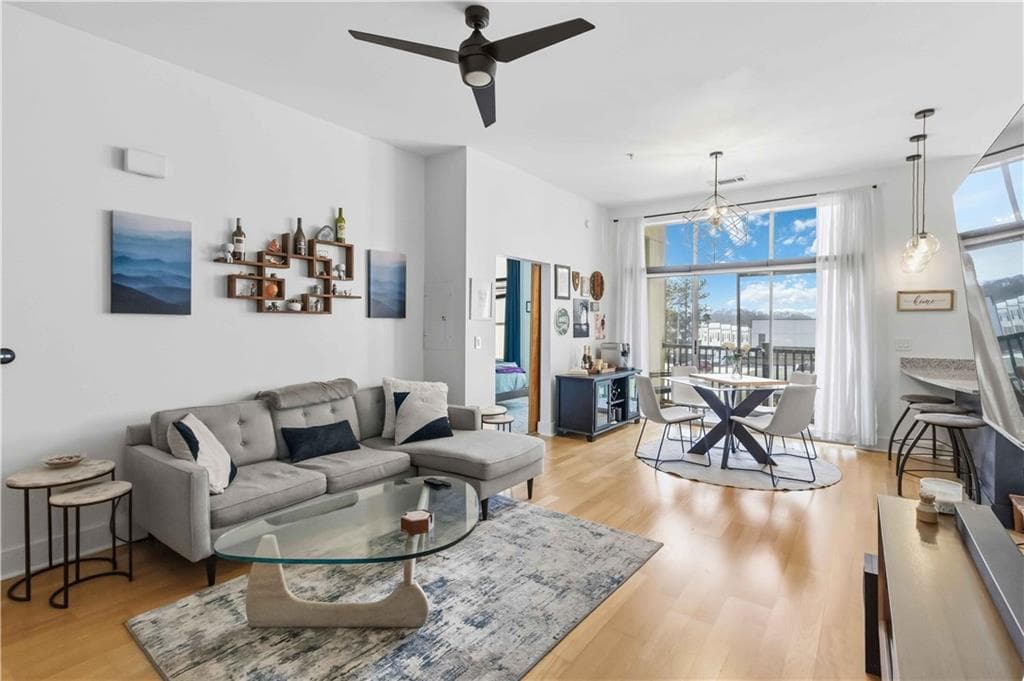 2 bedroom, 2 bathroom, 1,026 sq ft condominium sold at 2630 Talley Street 228, Decatur, GA 30030
