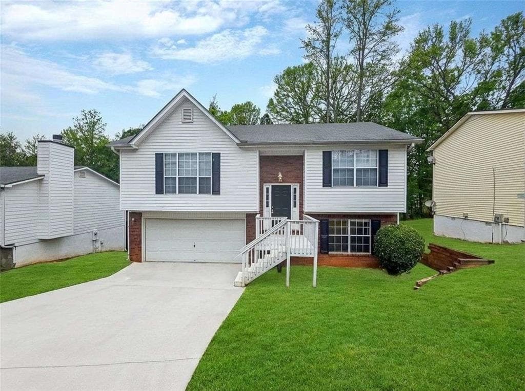2276 Ramblewood Circle, Decatur, GA 30035 — most recent listing photo